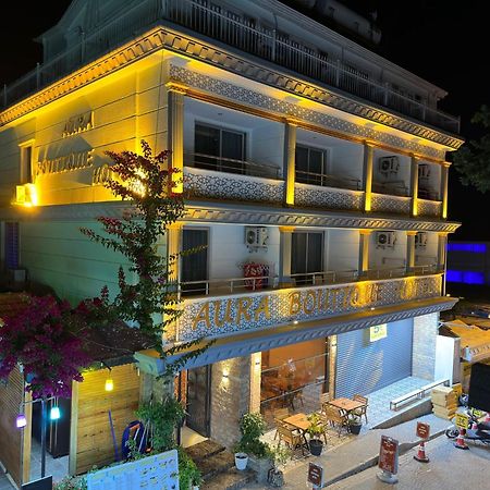 Aura Hotel Side Exterior foto
