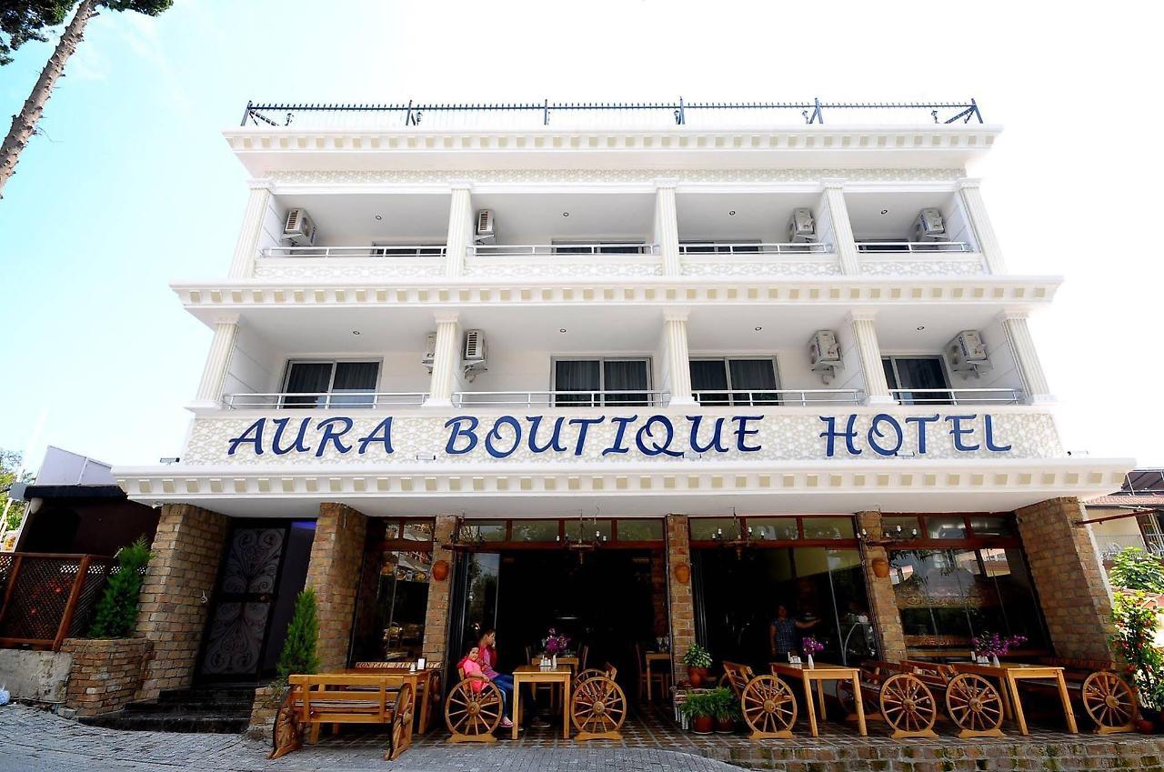 Aura Hotel Side Exterior foto
